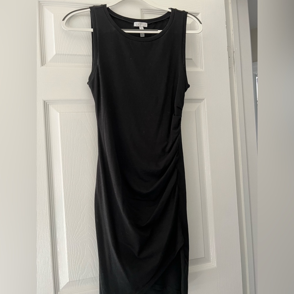 Leith - Midi Dress with ruched side